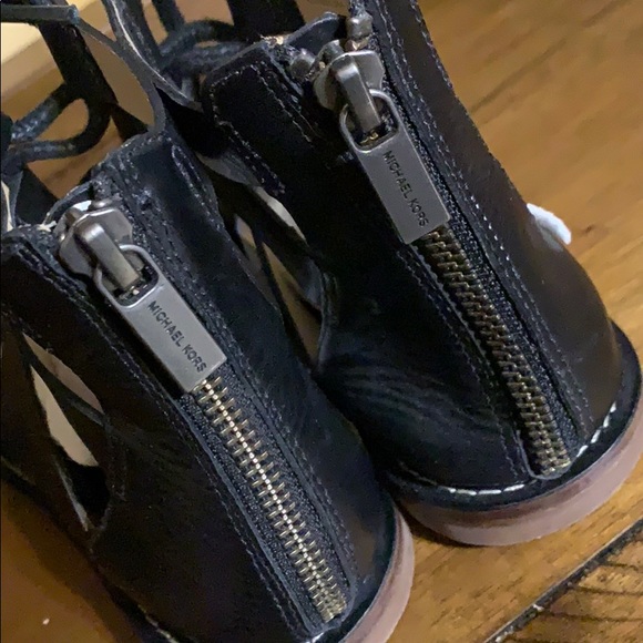 Michal Kors - Picture 4 of 4